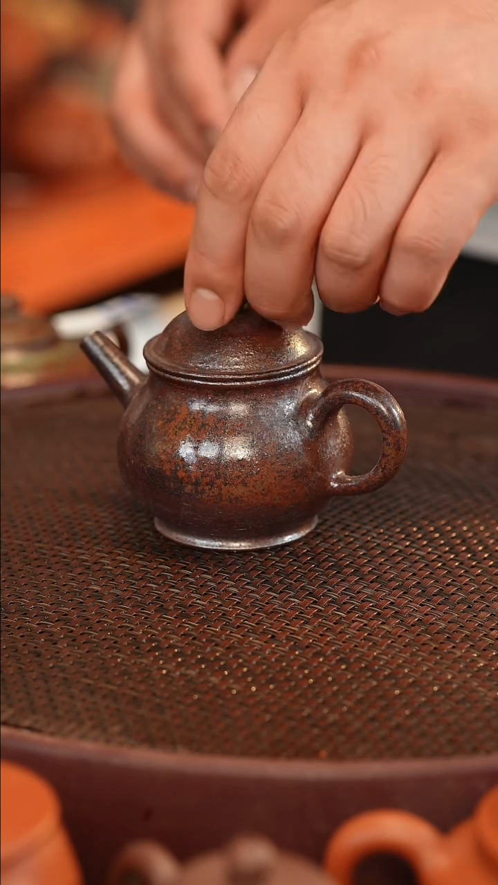 茶壶紫砂原矿手工制作