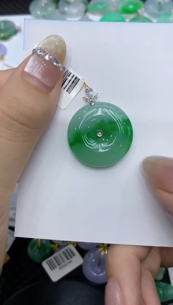 【闪购商品】翡翠颈饰18K金镶嵌222222222