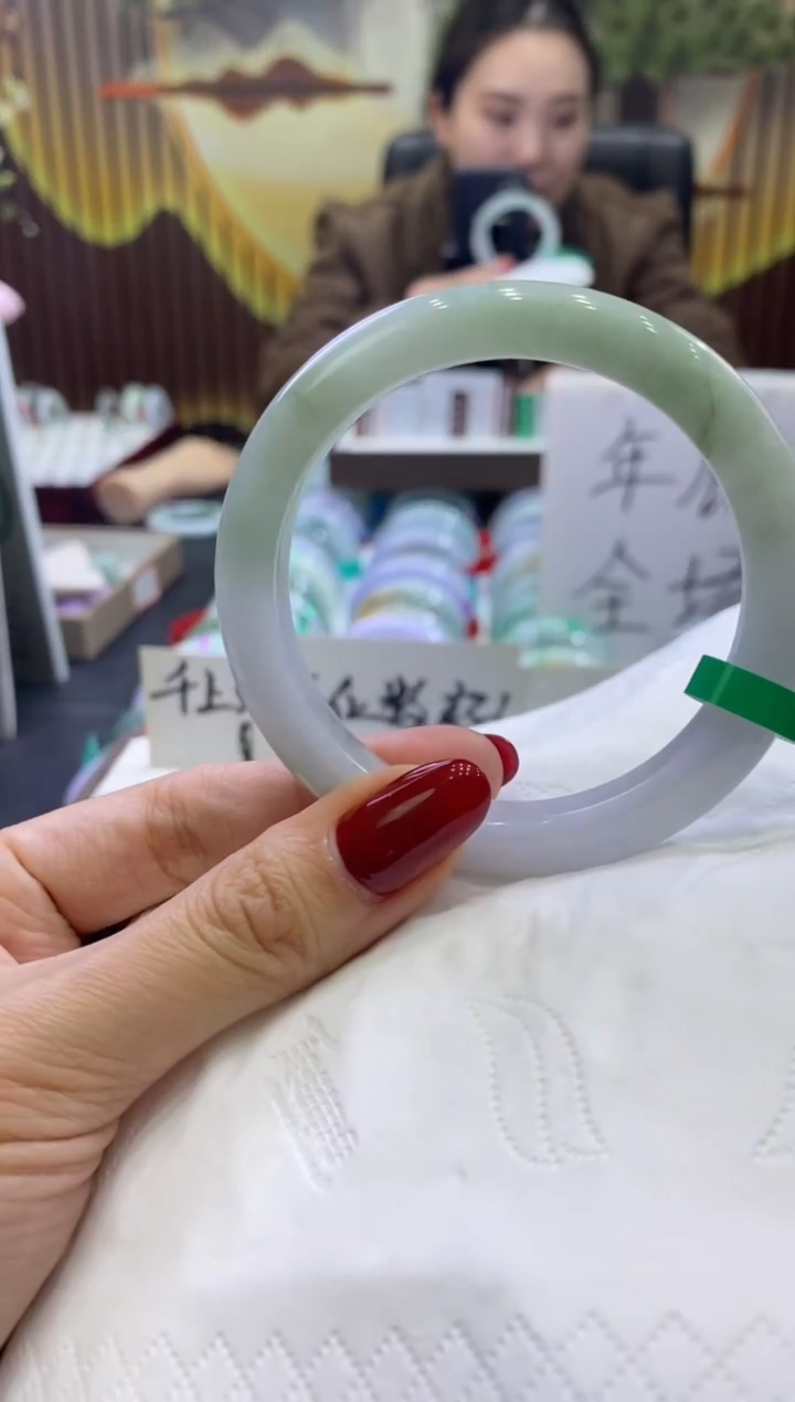 未镶嵌手镯翡翠0003737