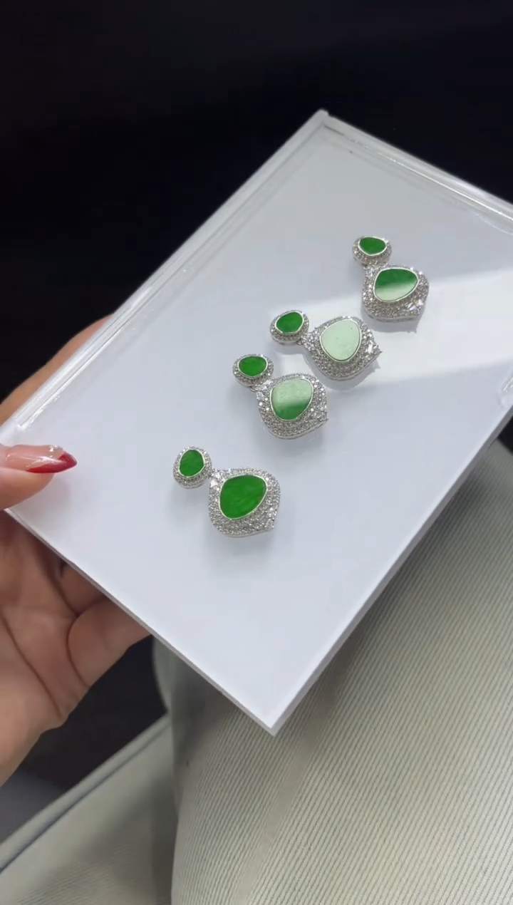 【闪购商品】翡翠颈饰银S925镶嵌A353多样性发一件/配绳子