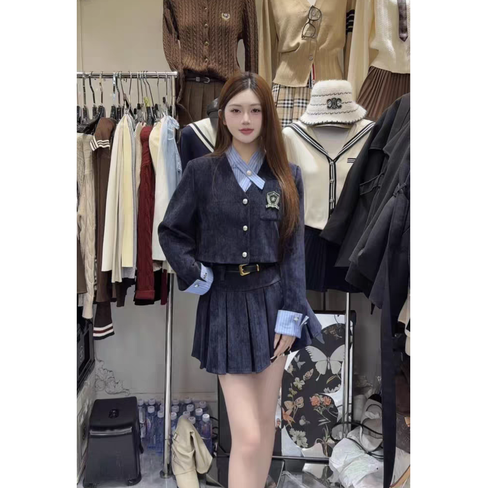 大码女装学院风拼接条纹衬衫短款外套百褶裙套装13476