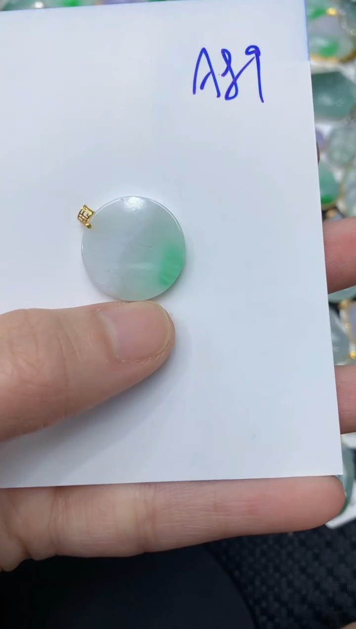 【闪购商品】翡翠颈饰18K金镶嵌11111111111