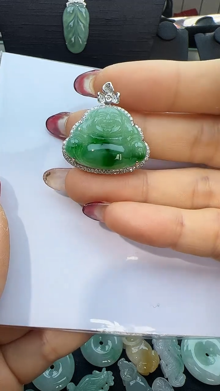 【闪购商品】翡翠颈饰18K金镶嵌佛公