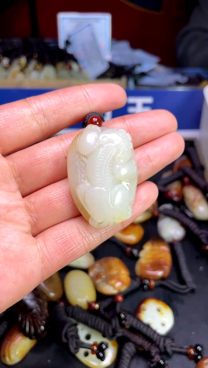 【闪购商品】和田玉颈饰未镶嵌213