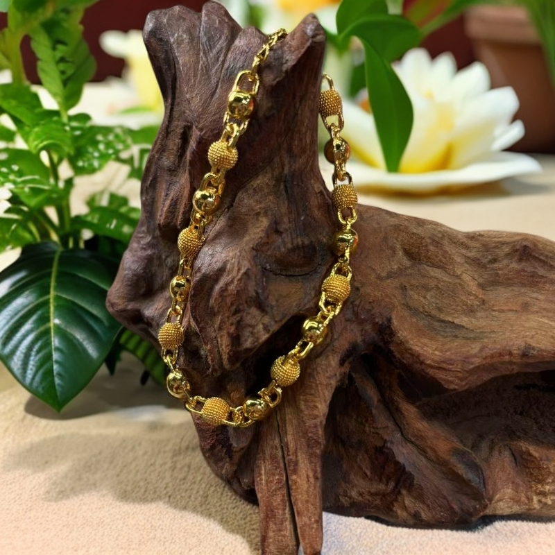  B-3018  时尚5G精工榴莲光珠手链 + 专柜礼盒