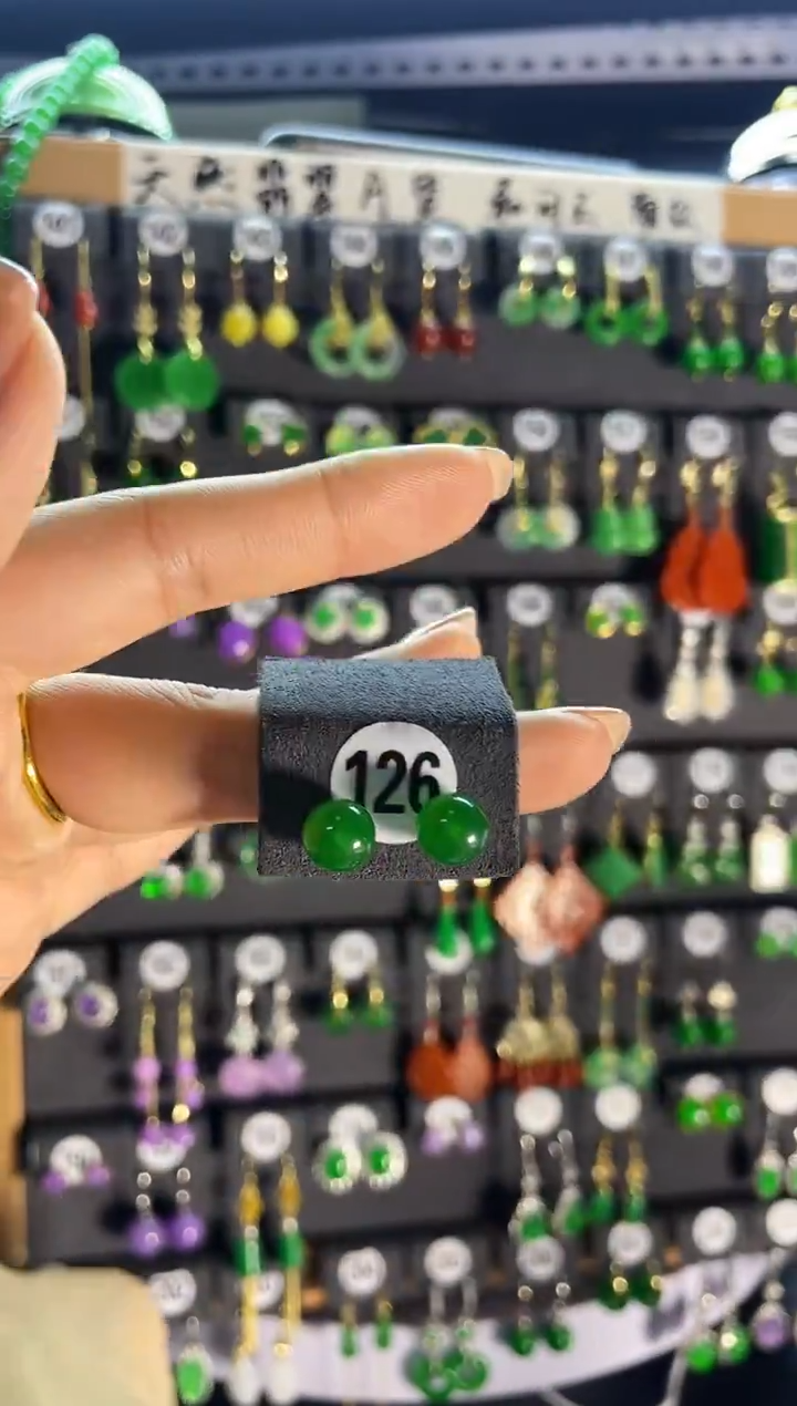 【闪购商品】翡翠耳饰银S925镶嵌126..