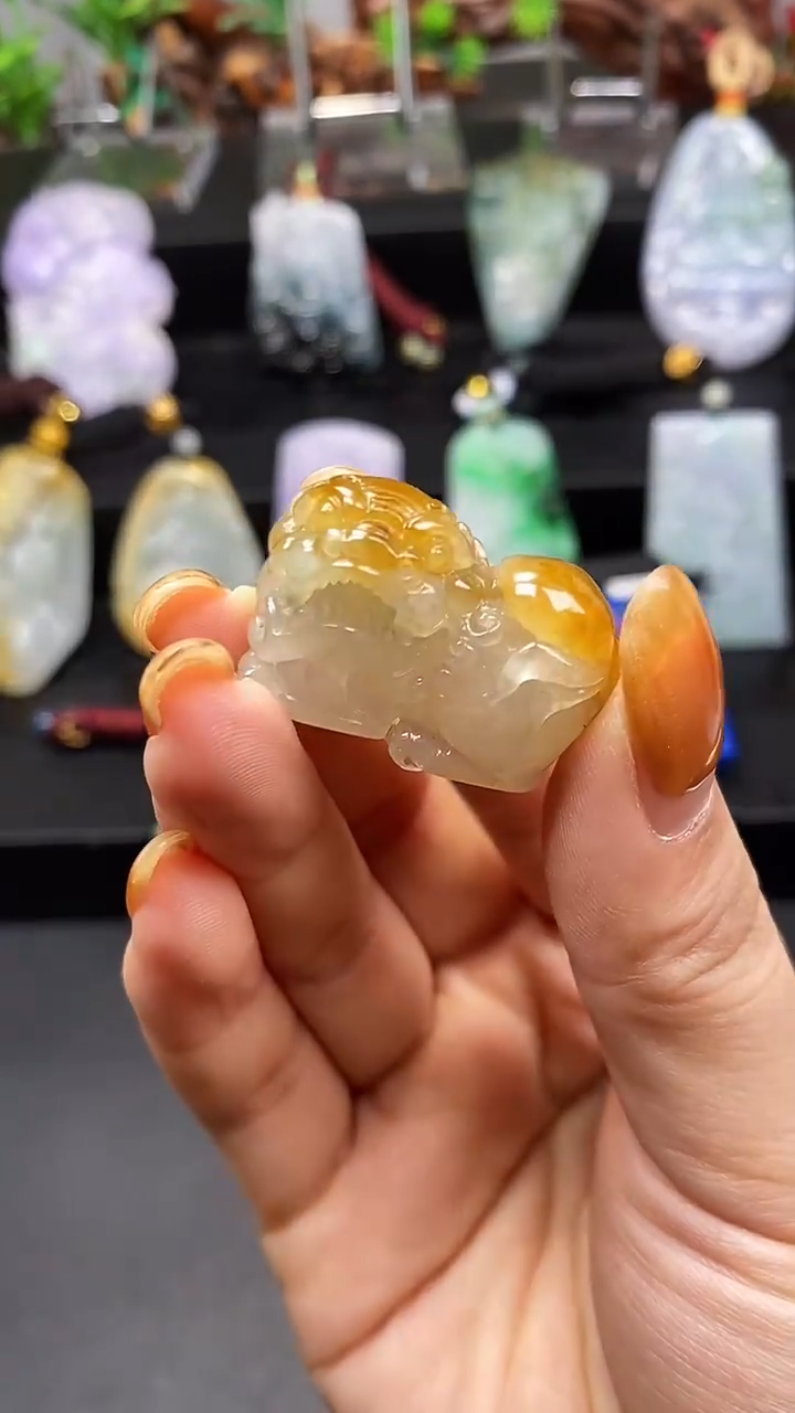 【闪购商品】翡翠颈饰未镶嵌翡翠A货一物一证