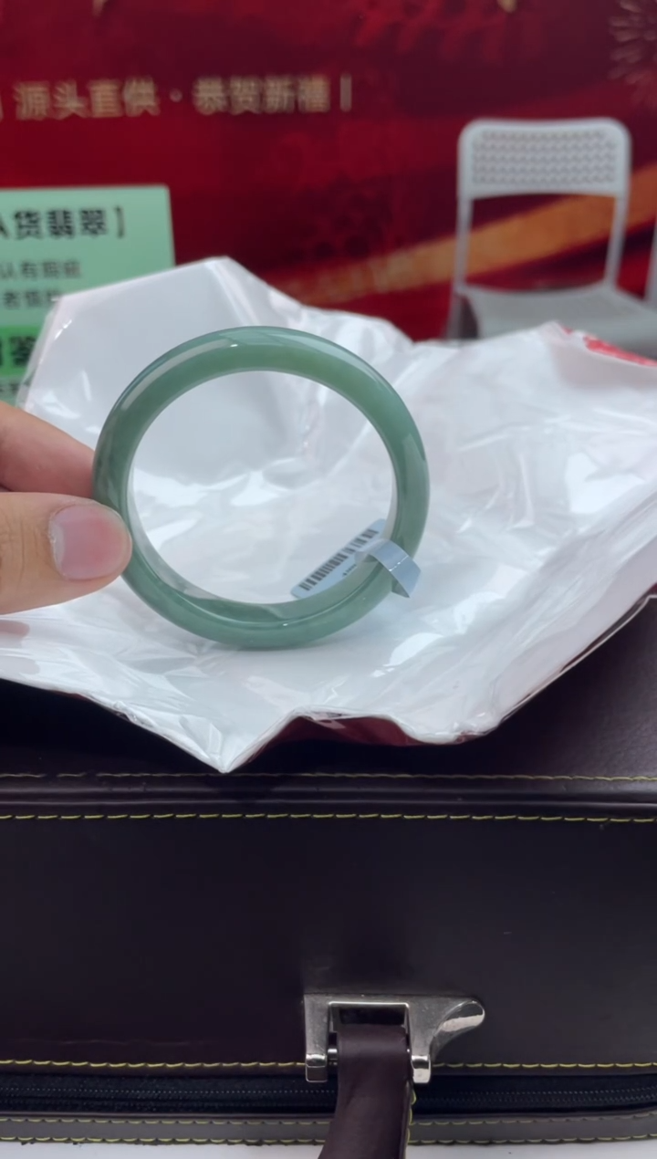 【闪购商品】翡翠手镯未镶嵌13翡翠手镯