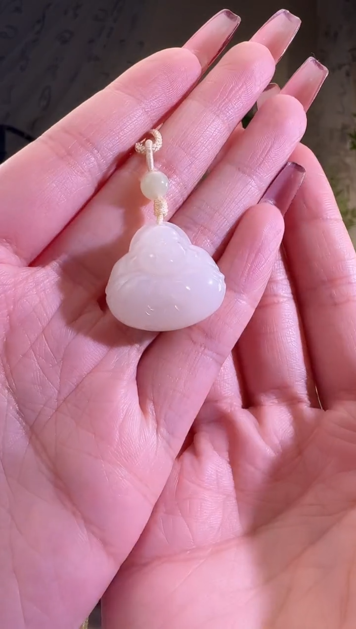 【闪购商品】和田玉颈饰未镶嵌抱抱佛