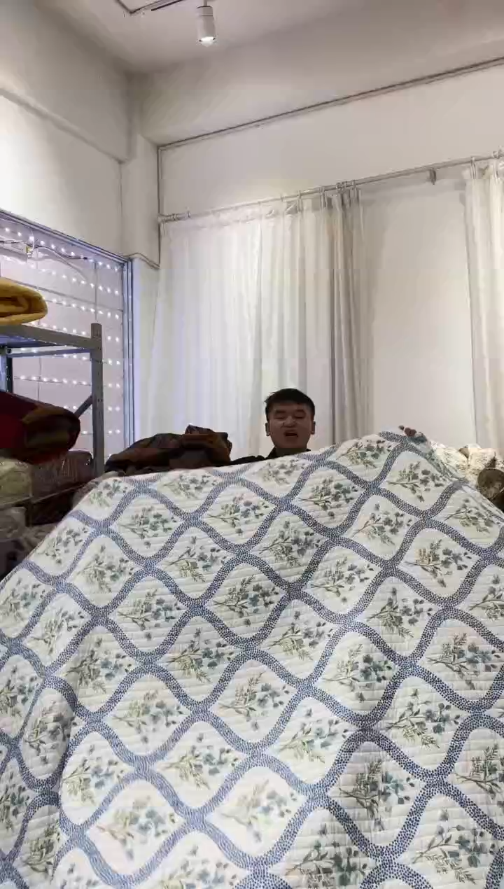 棉250*270纯棉床盖52号微瑕