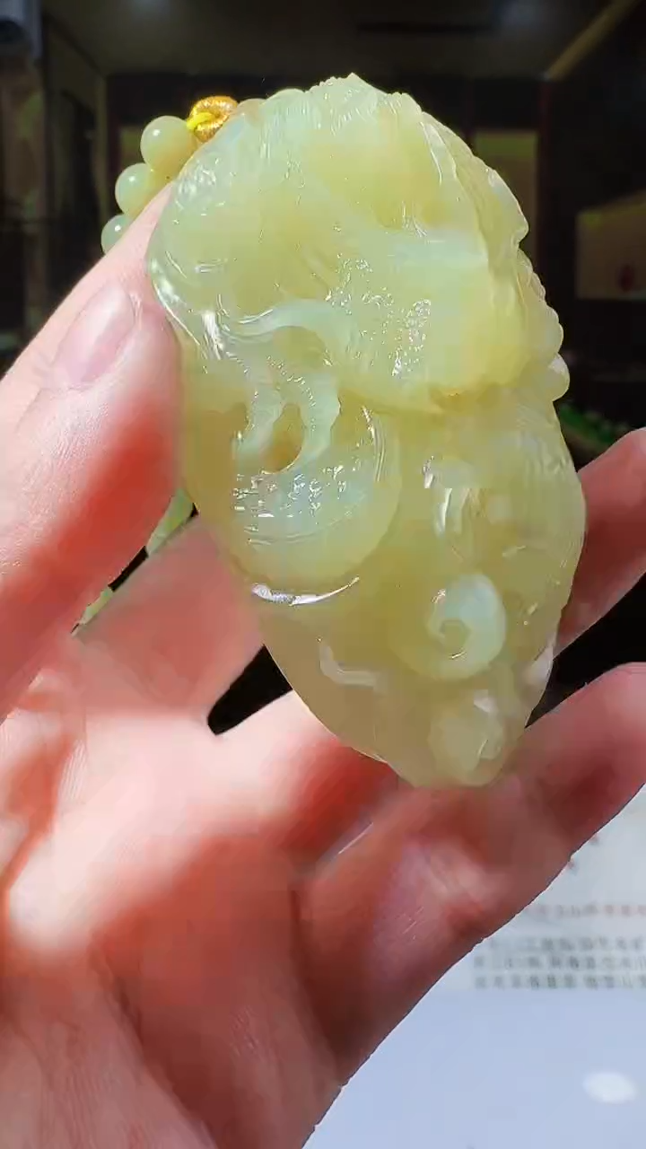 定制和田玉玉润名家天然和田玉（拍一发一）