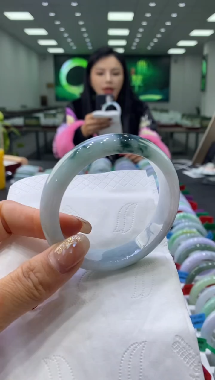 未镶嵌手镯翡翠00002048