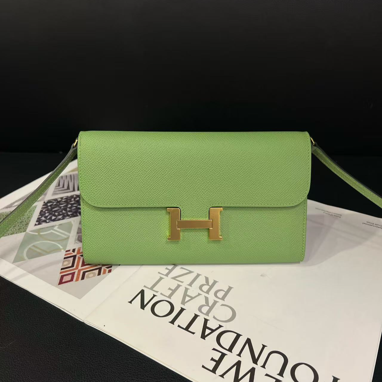 99新 Hermes/爱马仕 苹果绿康康to go斜挎包Y刻20年B5890