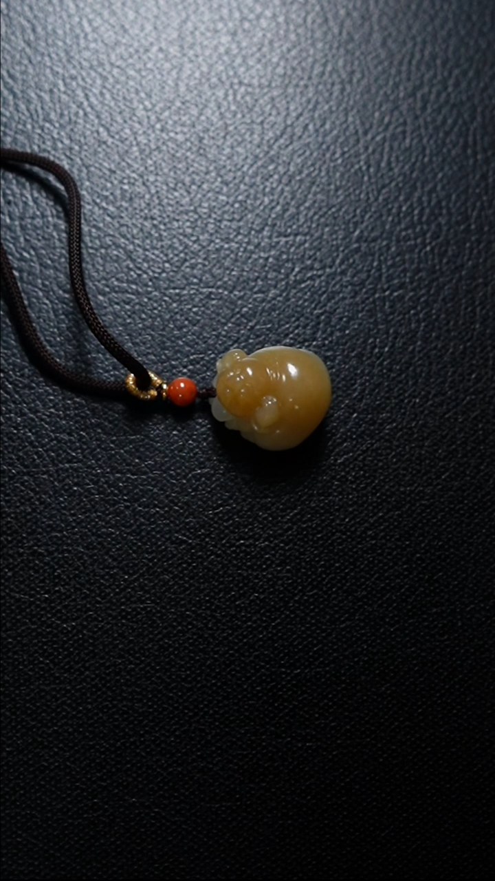 【闪购商品】和田玉颈饰未镶嵌猪