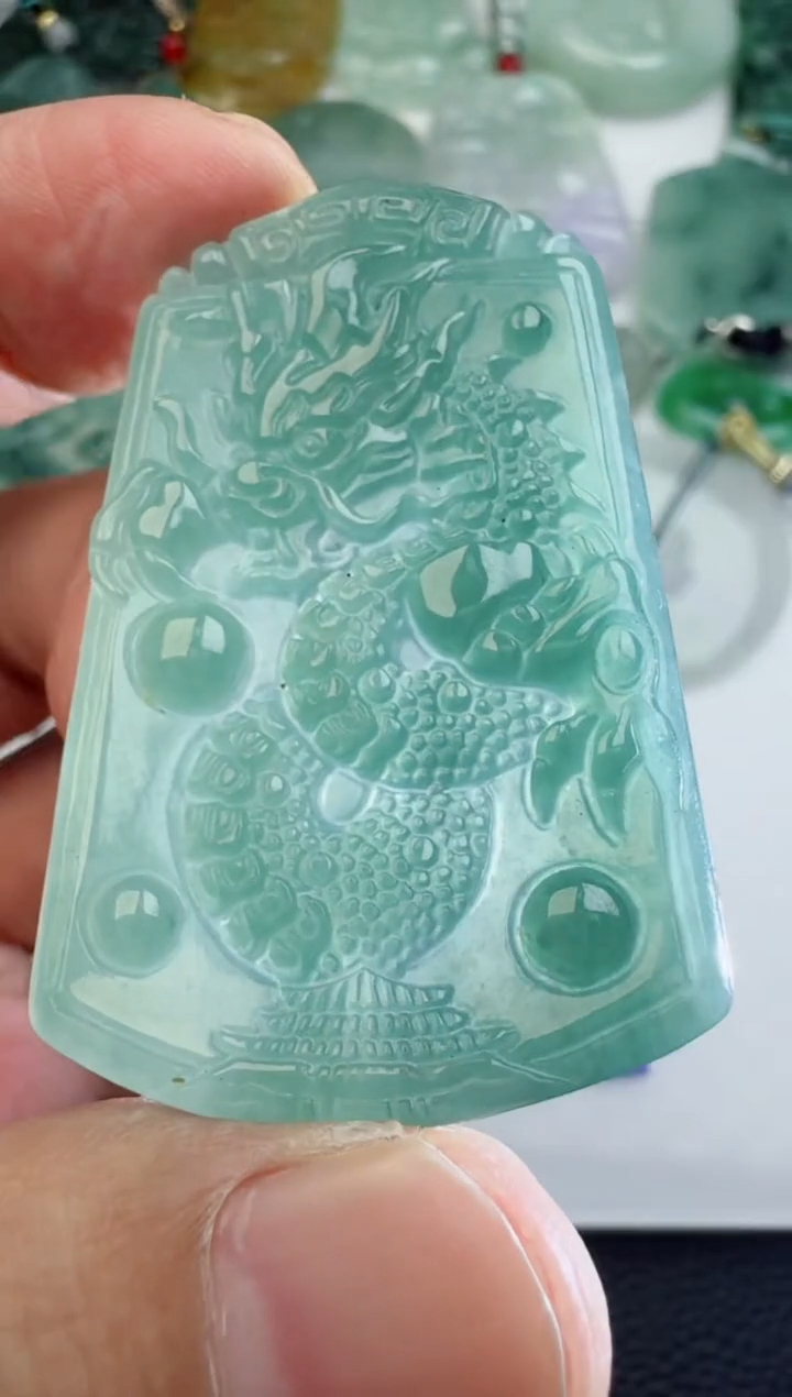 【闪购商品】翡翠颈饰未镶嵌多样性随机发其一