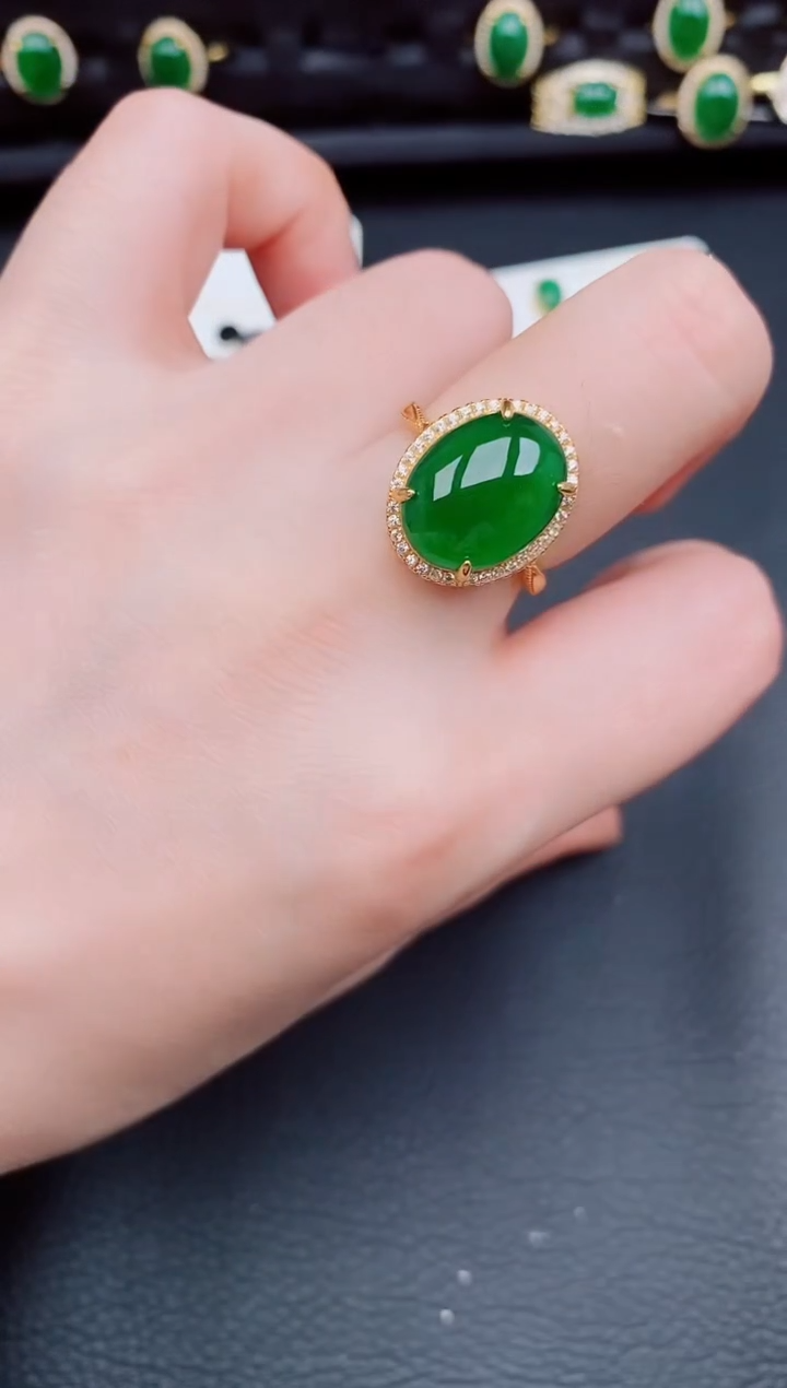 【闪购商品】翡翠戒指银S925镶嵌天然a货翡翠188