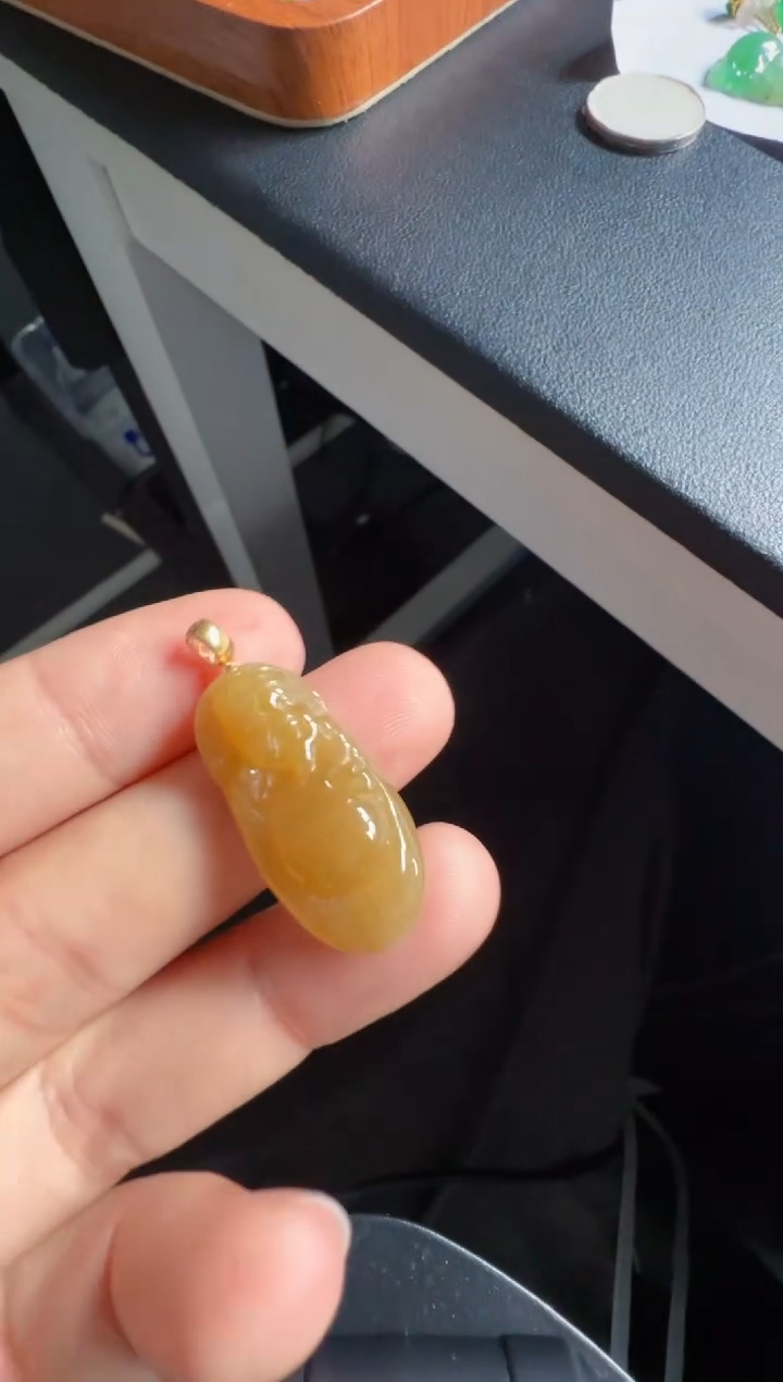 吊坠(不含链)18K金镶嵌翡翠980