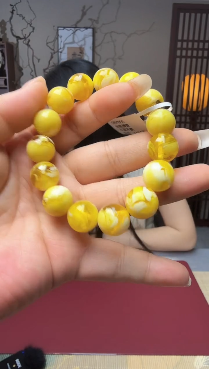 珐琅足银I 甄选藏品金漆白妖花飘蜜手串