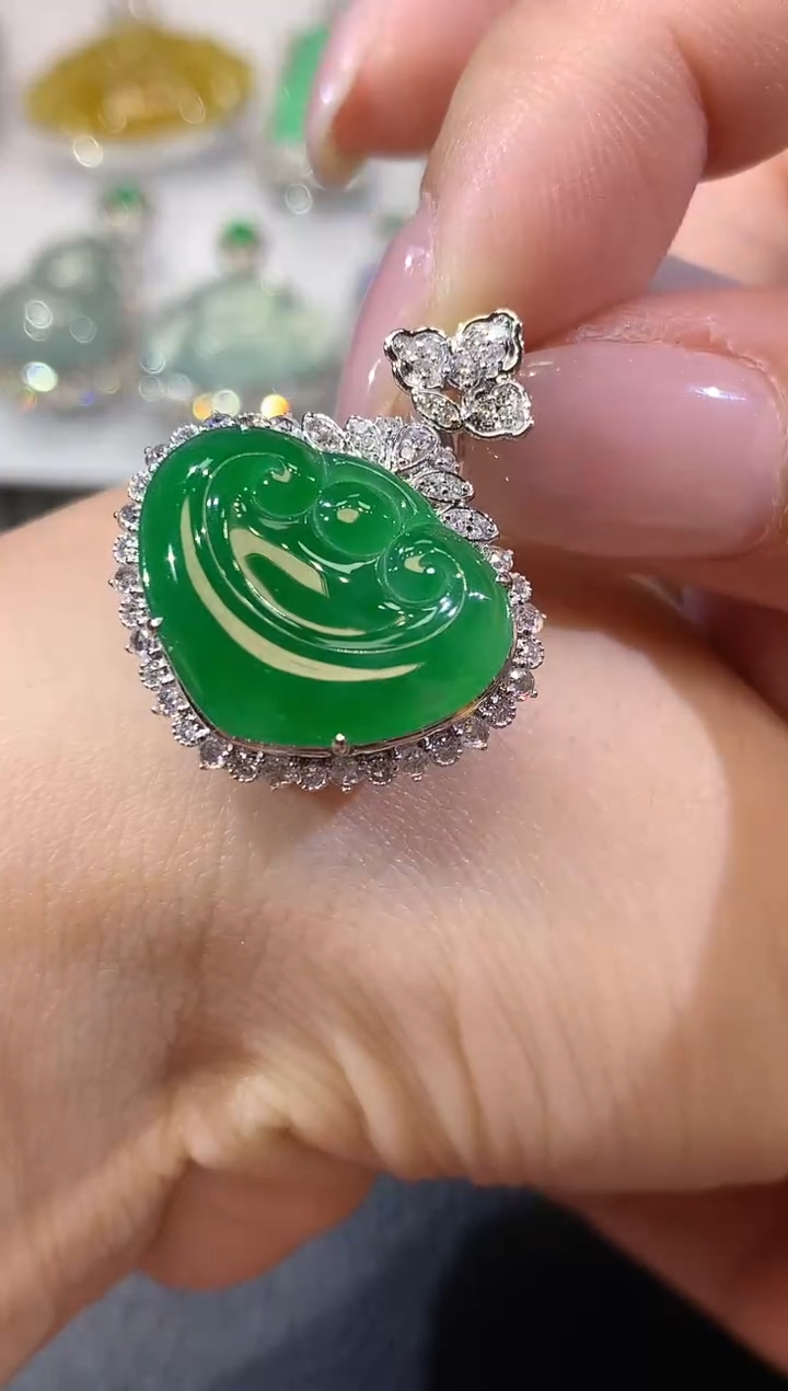 【闪购商品】翡翠18K金镶嵌吊坠(不含链)C66