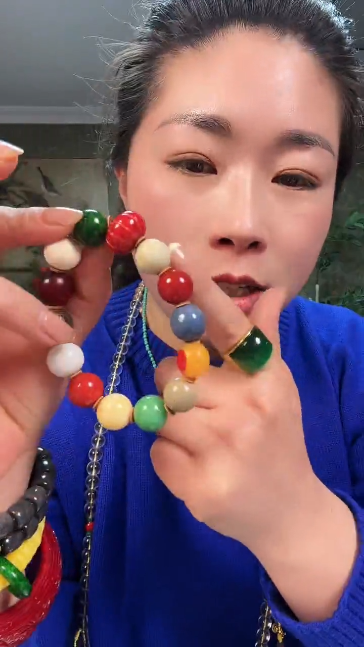 【闪购商品】树脂制品0000000T483