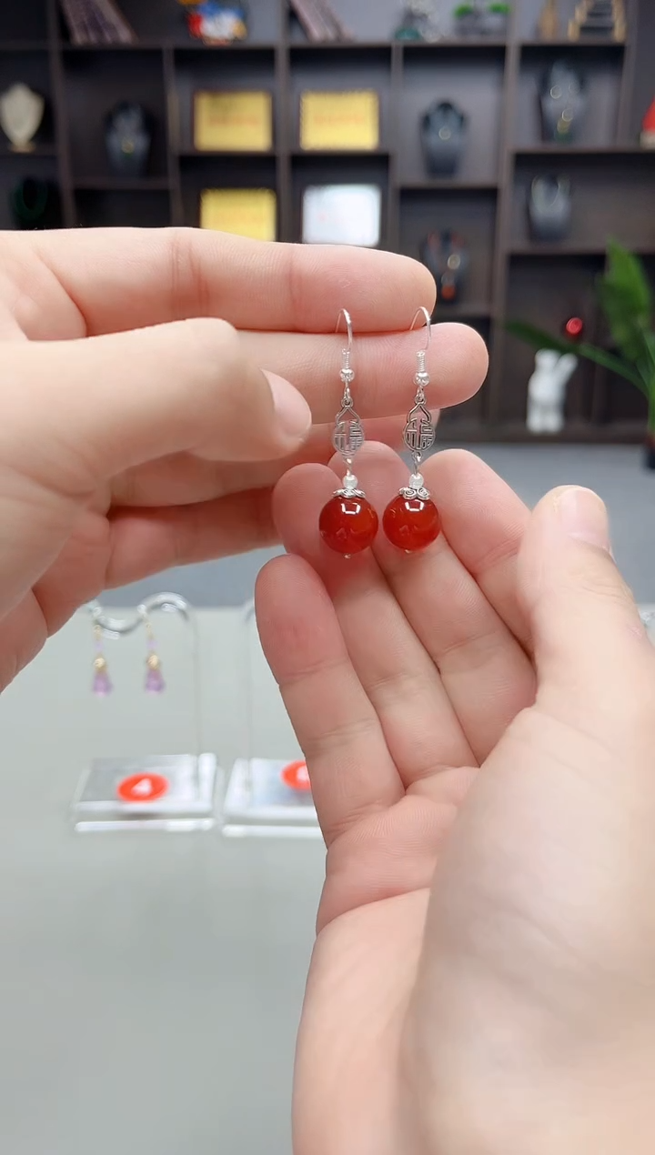 未镶嵌耳饰玛瑙/玉髓230000