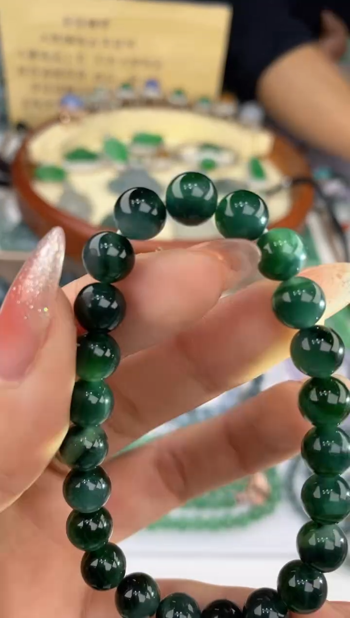 【闪购商品】翡翠吊坠(赠链)未镶嵌26884/静静聊翠