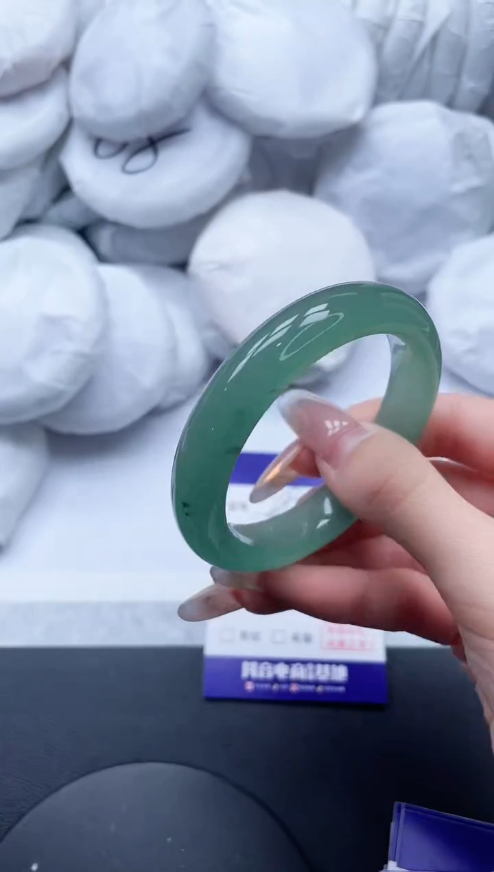 【闪购商品】石英质玉手镯未镶嵌19L289-52