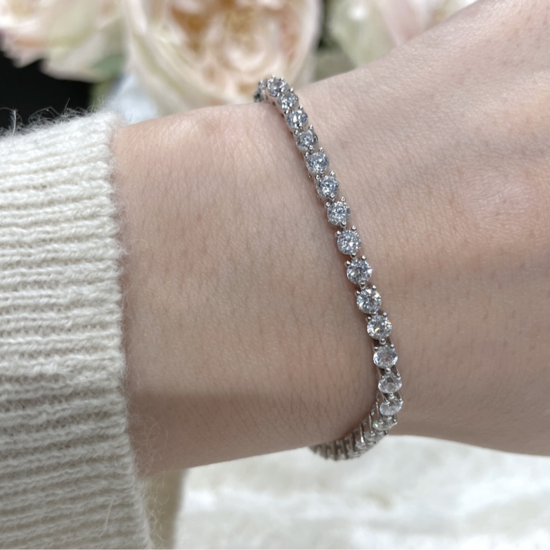 925银合成锆石手链 高定维多利亚四叶草手链