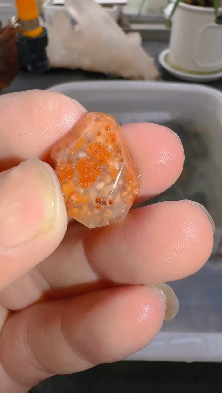 未镶嵌珠宝半成品水晶石****座石水晶