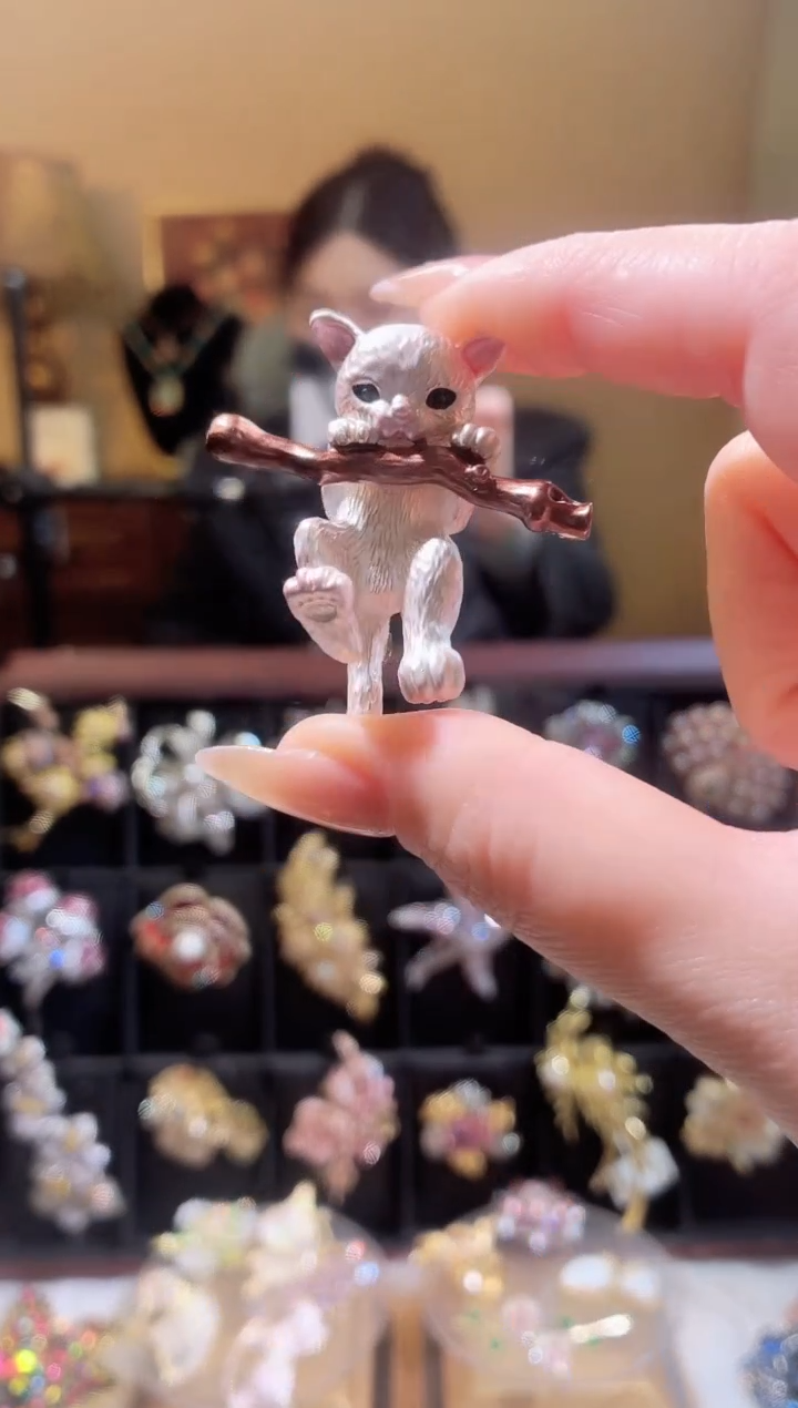 合成立方氧化锆铜合金小猫