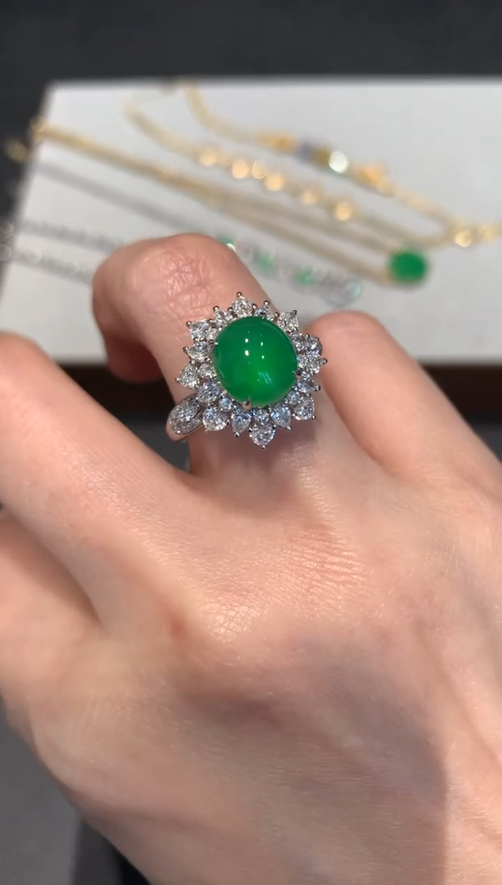 【闪购商品】翡翠戒指18K金镶嵌A75-39800