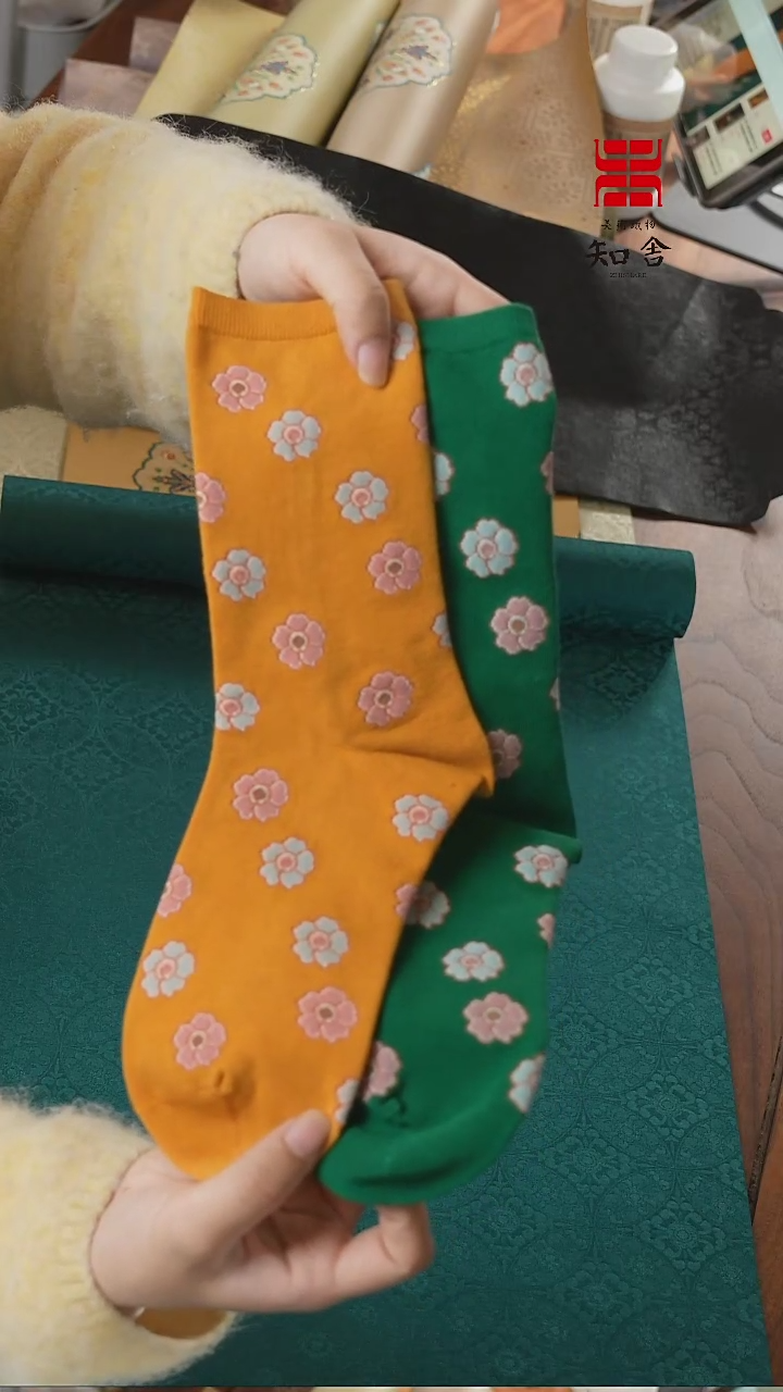 【闪购商品】各一双···········