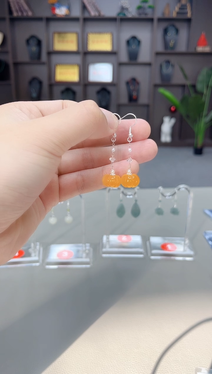 未镶嵌耳饰玛瑙/玉髓W06