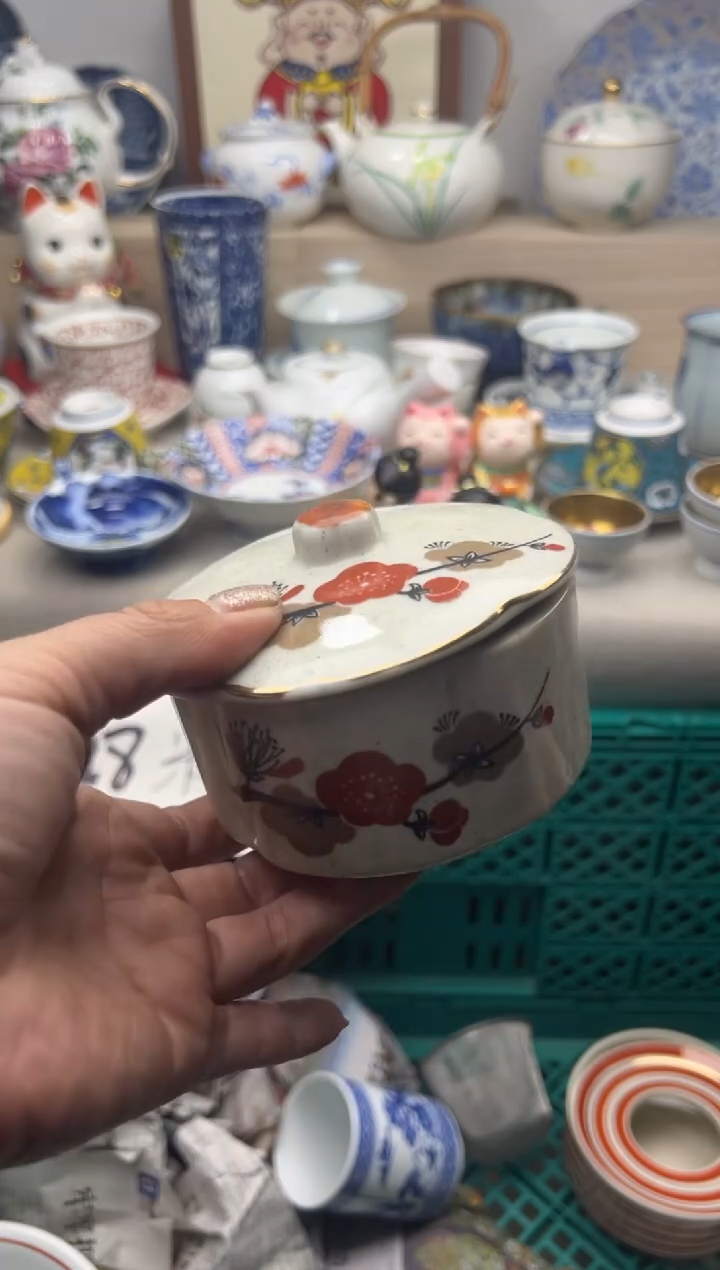 【闪购商品】瓷片亲亲一单一付28米包邮哦哦