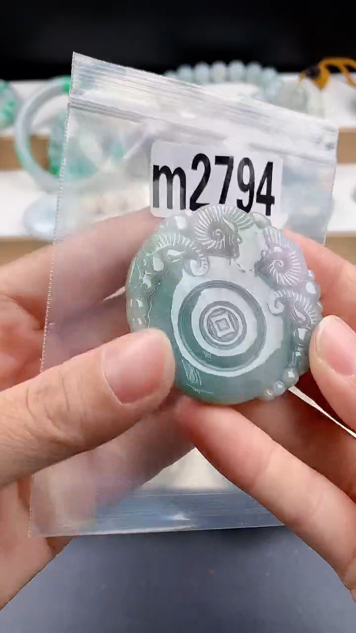 颈饰未镶嵌翡翠颈饰未镶嵌缅甸天然翡翠吊坠