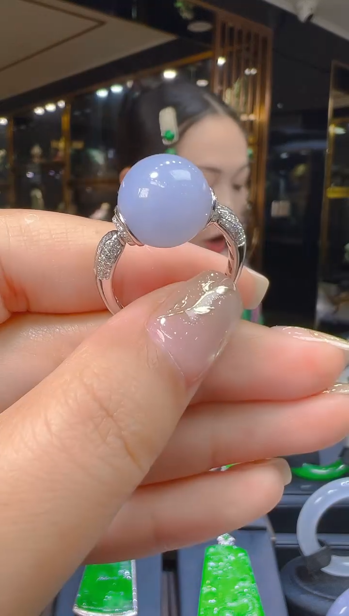 18K金镶嵌戒指翡翠122 