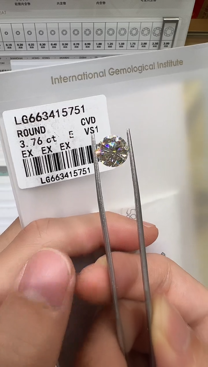 【闪购商品】实验室培育钻石未镶嵌@ 3.76ct 先鉴赏，再定制！