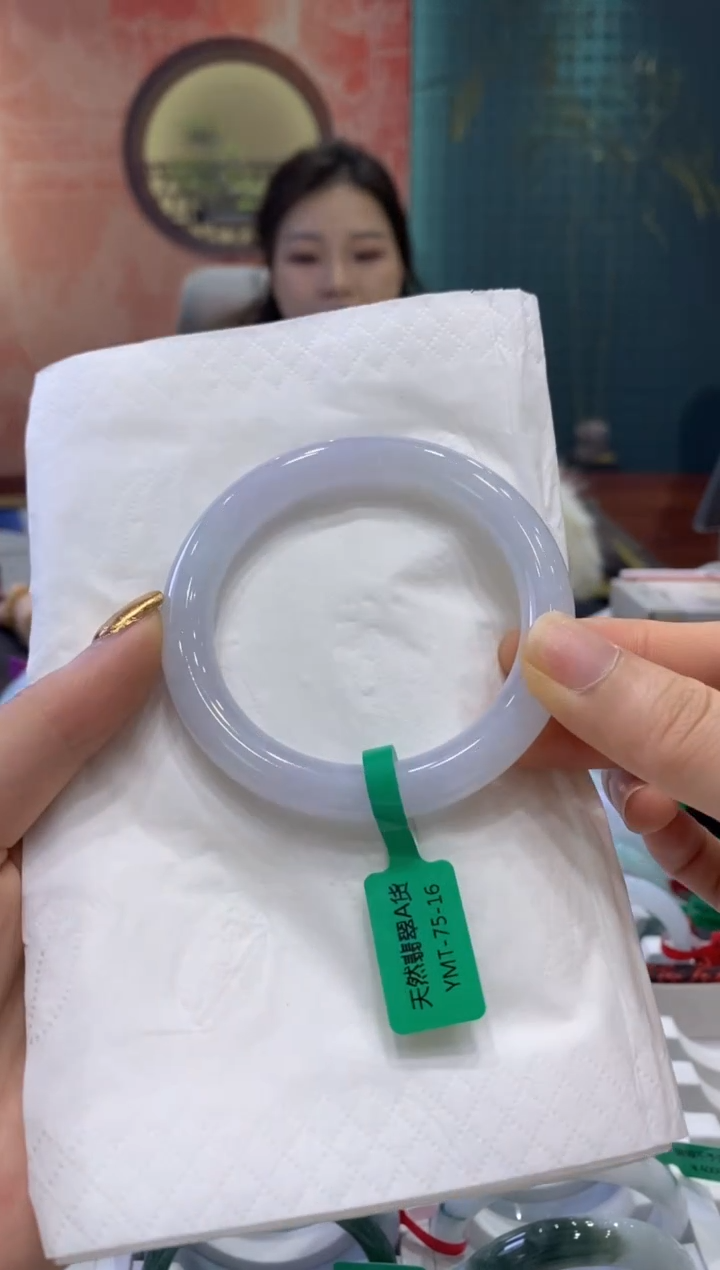 【闪购商品】翡翠手镯未镶嵌多人02533