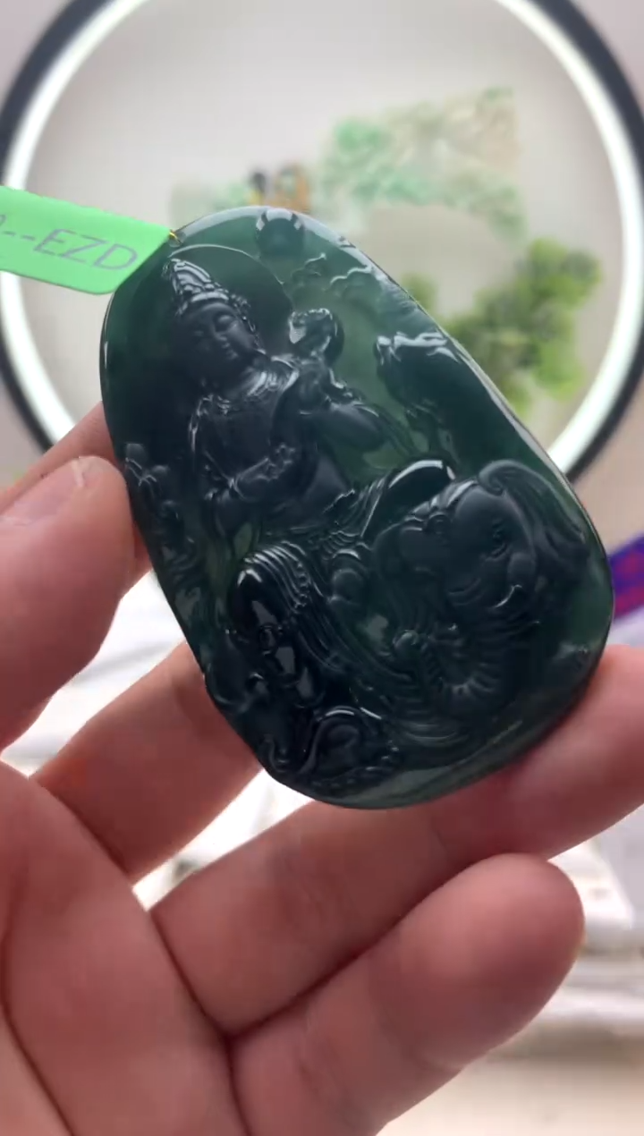 颈饰未镶嵌翡翠普贤