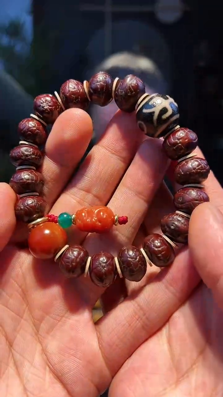 【闪购商品】菩提手串未镶嵌凤眼精配单圈