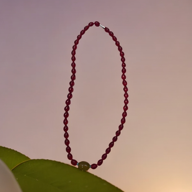 A143   百岁灵血龙珠项链  多样性随机发