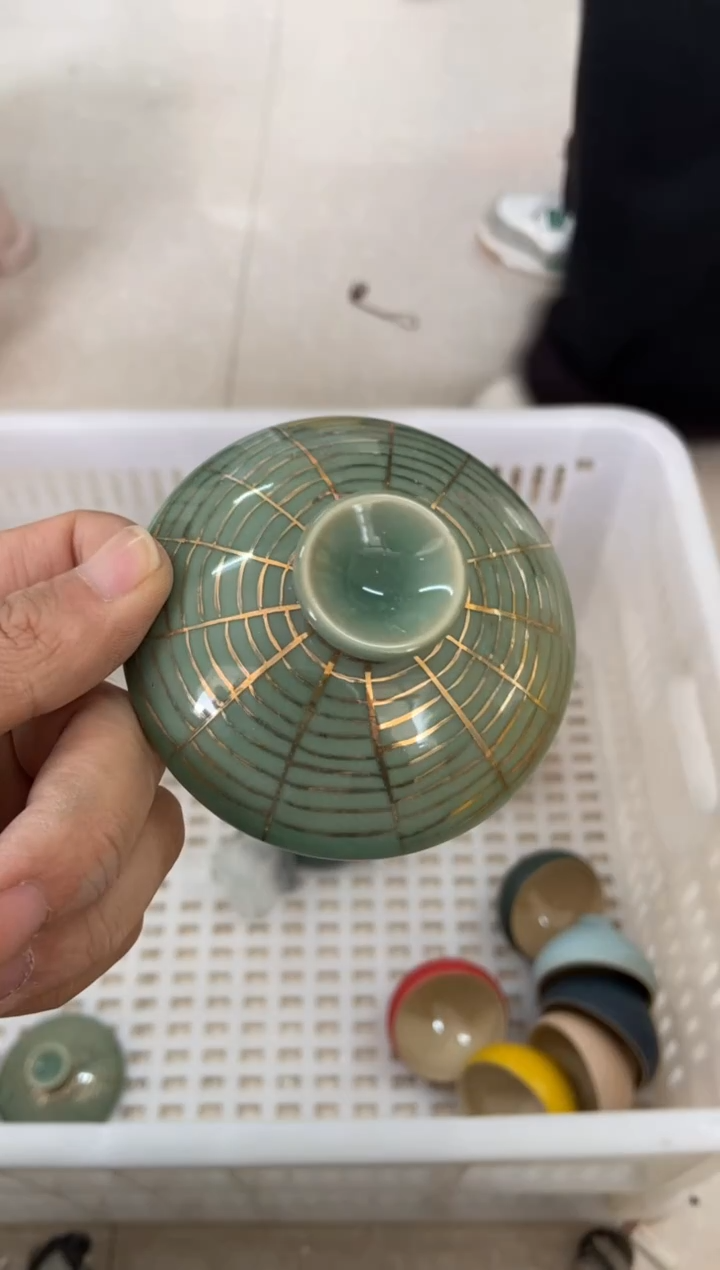 杯无运费险有瑕疵的摄影的产品有使用过的痕迹有点脏介意勿拍
