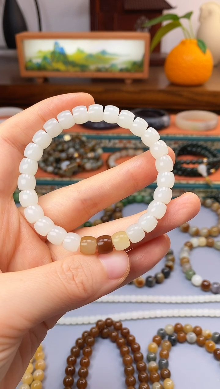 未镶嵌手串和田玉L*i新疆且末白