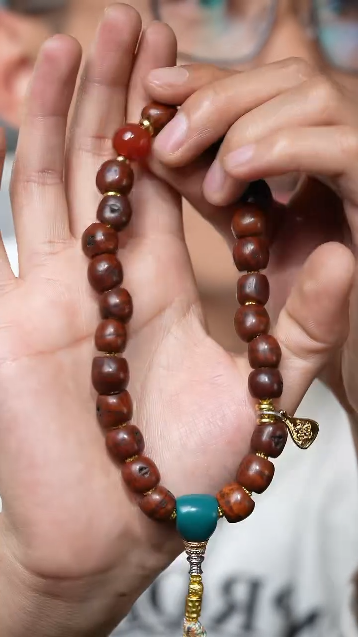 【闪购商品】老凤眼（多样性发货，发其一）