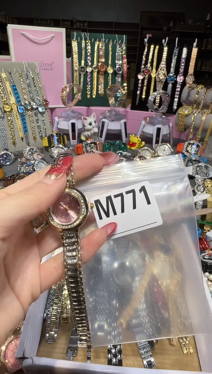 石英机芯不锈钢不锈钢灵****?直播定闪专用