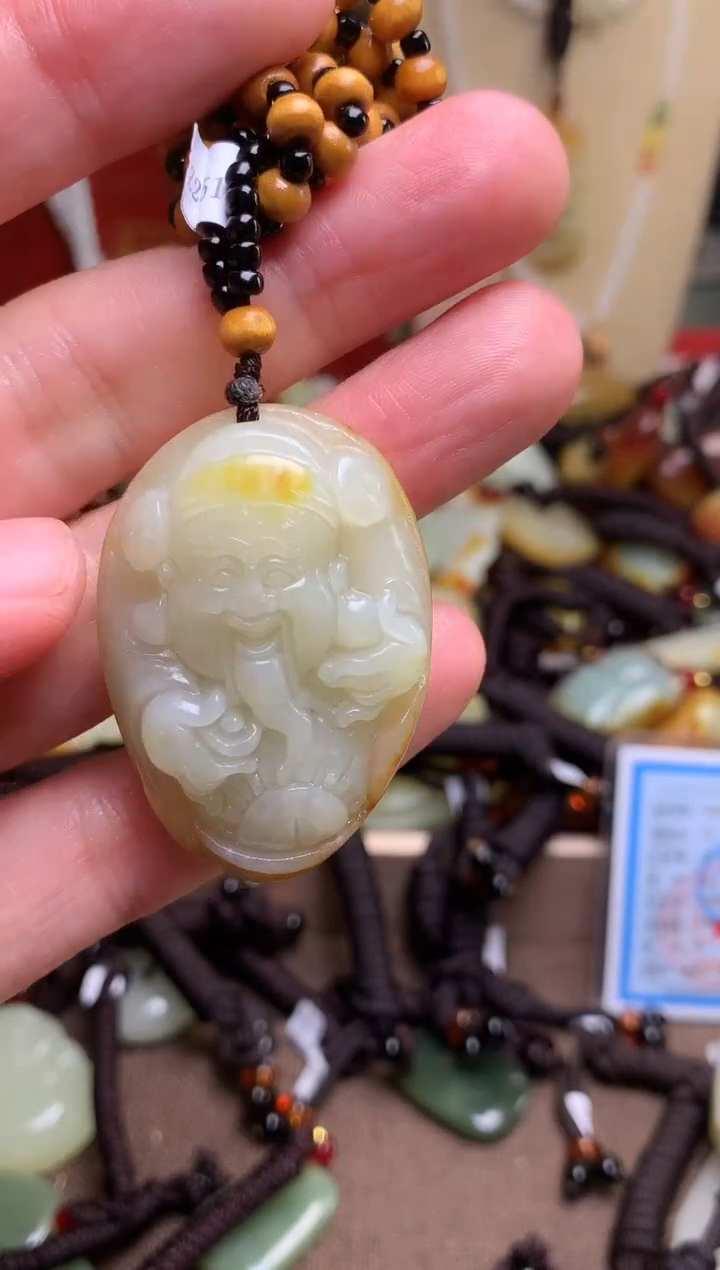 颈饰未镶嵌和田玉新疆料青海料清水和田玉吊坠