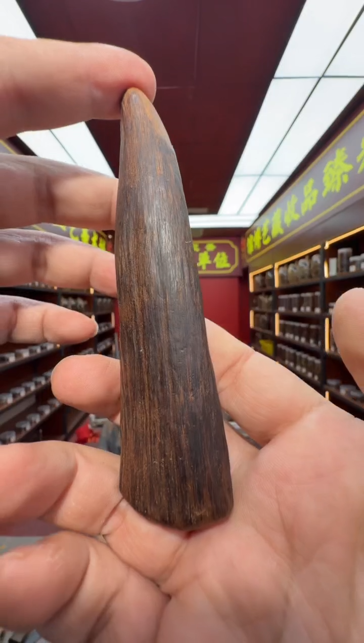 沉香吊坠多样性发一