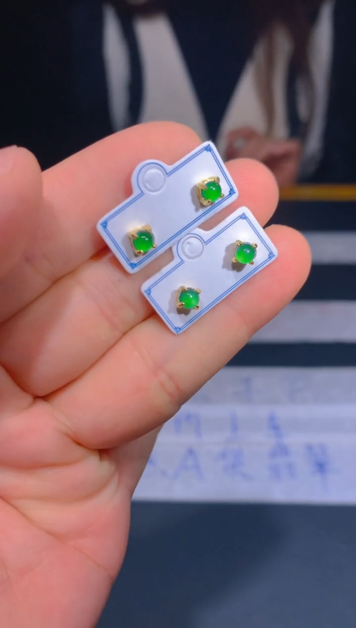 未镶嵌定制翡翠4定制翡翠—多样性发货（发其一）