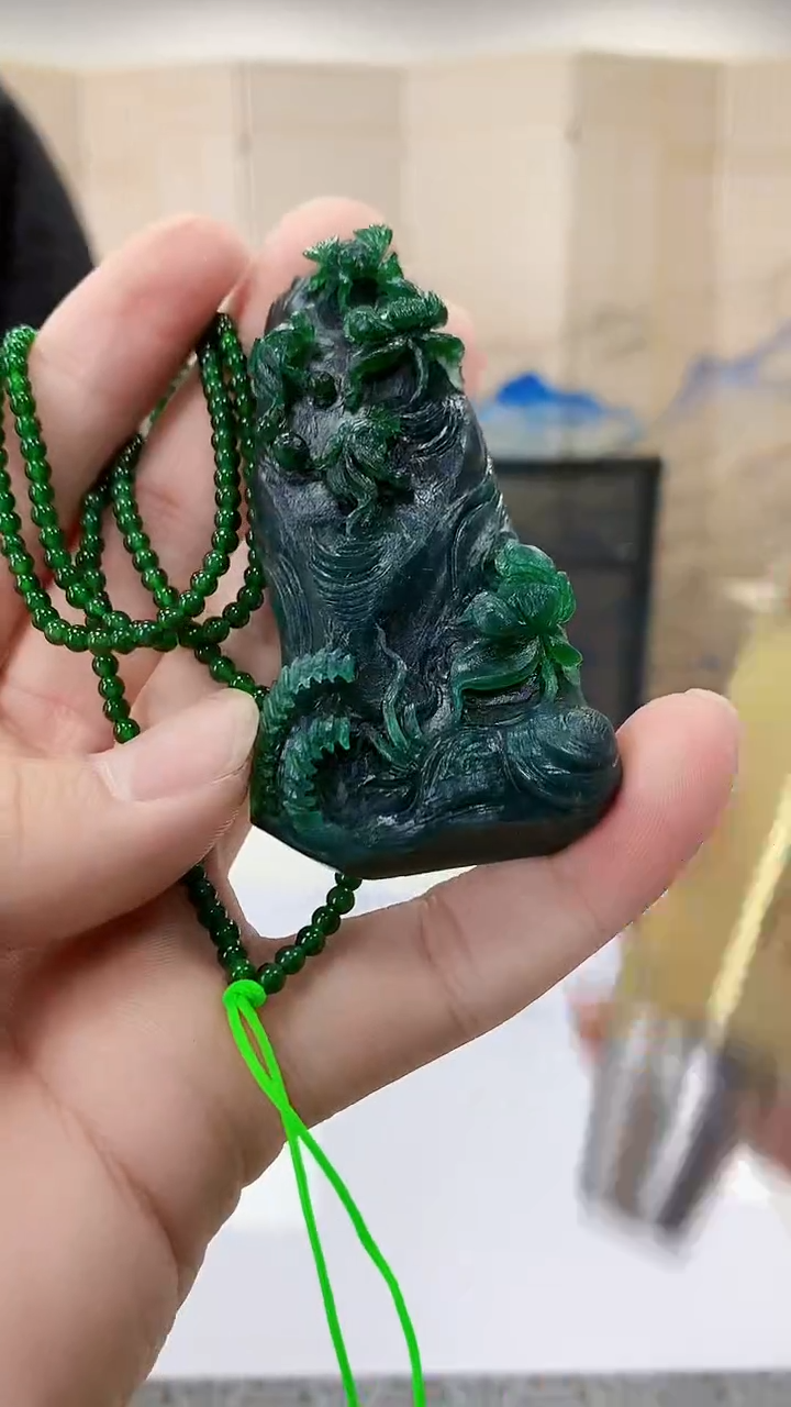 【闪购商品】定制翡翠未镶嵌4688bb-毛货挂件190赠珠链