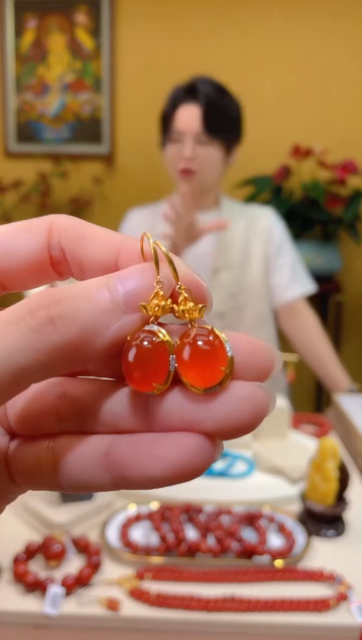 南红玛瑙18K金镶嵌颈饰31@@DF50704007
